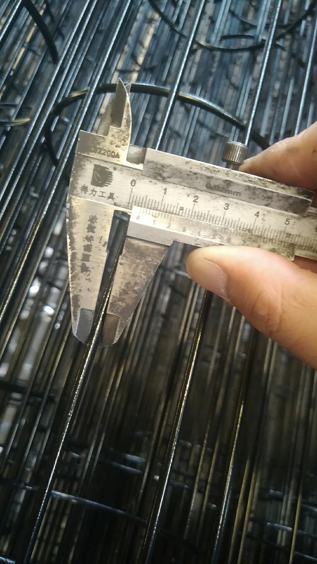 147-3000 sil  wire thickness